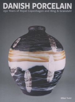 Danish Porcelain. 250 Years of Royal Copenhagen and Bing & Grøndahl. В 2-х тт.
